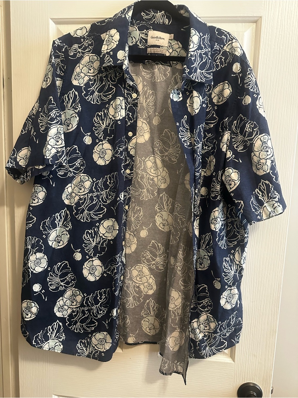 Goodfellow & Co. Men’s 3XL Navy Hawaiian Button-Up Shirt